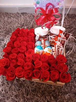 Rosas con nutella y kinder R122