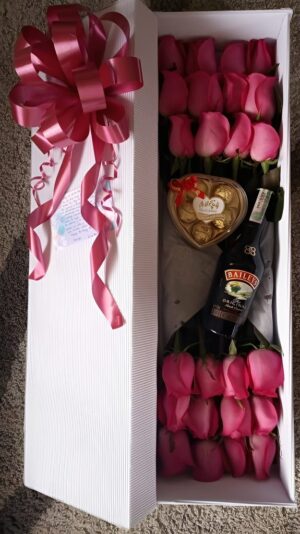 Ramo de Rosas y Baileys en Funza R106 - Floristería en Funza Te Mando Flores.