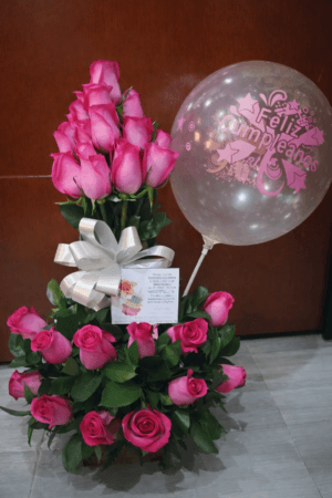 Ramo de Rosas en Funza R28 - Floristería en Funza Te Mando Flores.